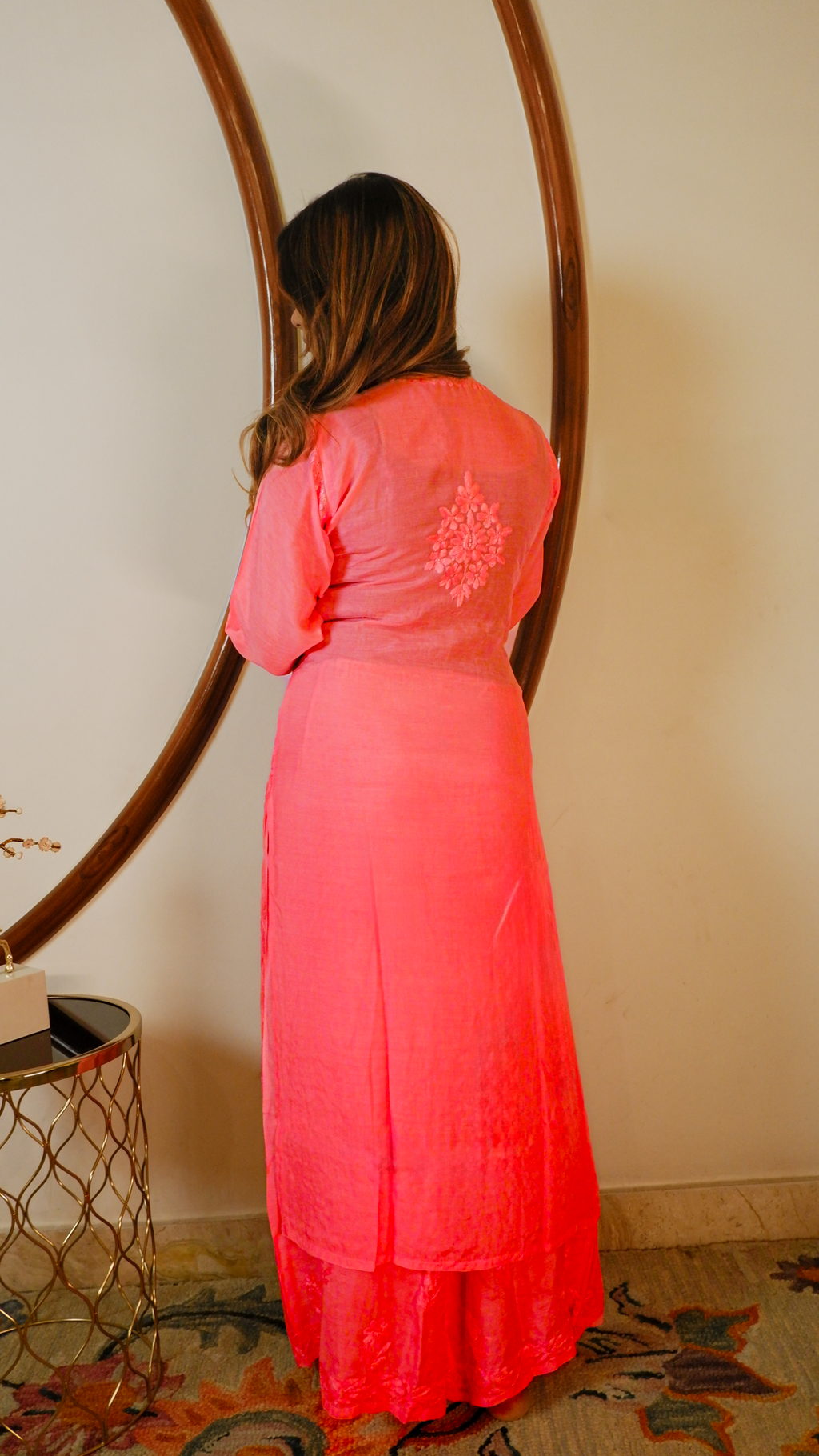 Gulabi Noor (Masleen Chikan Kurta Set)