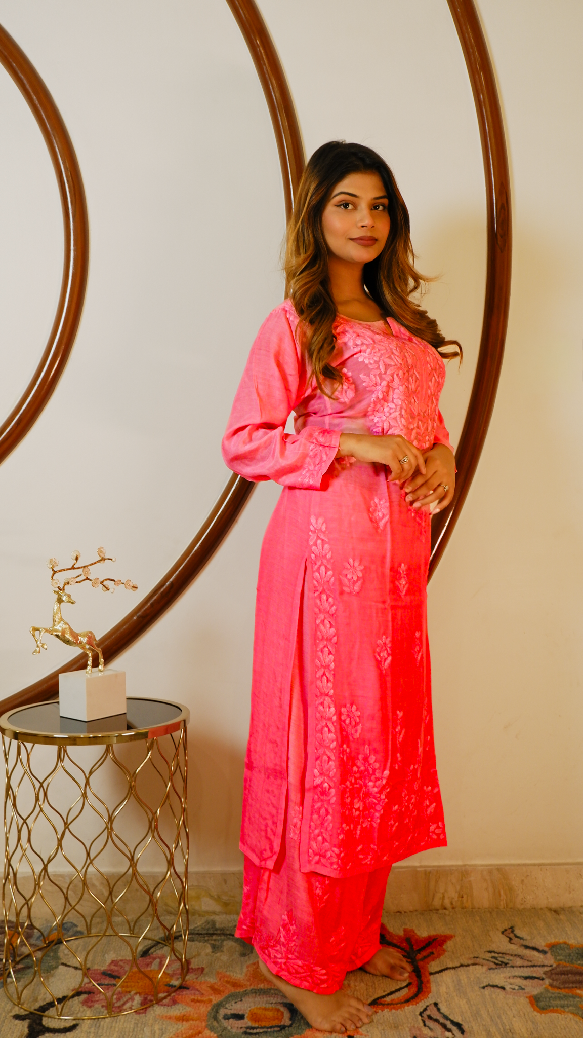 Gulabi Noor (Masleen Chikan Kurta Set)