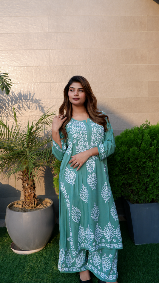 Noor-e-Chikan (Modal Chikan Kari Kurta &amp; Pant Set)