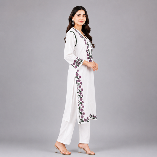 Women's White Rayon Chikankari Kurti | Rajvithi