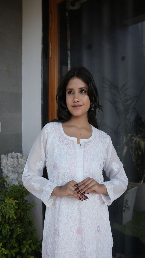 Classic White Straight Kurti with Minimal Detailing