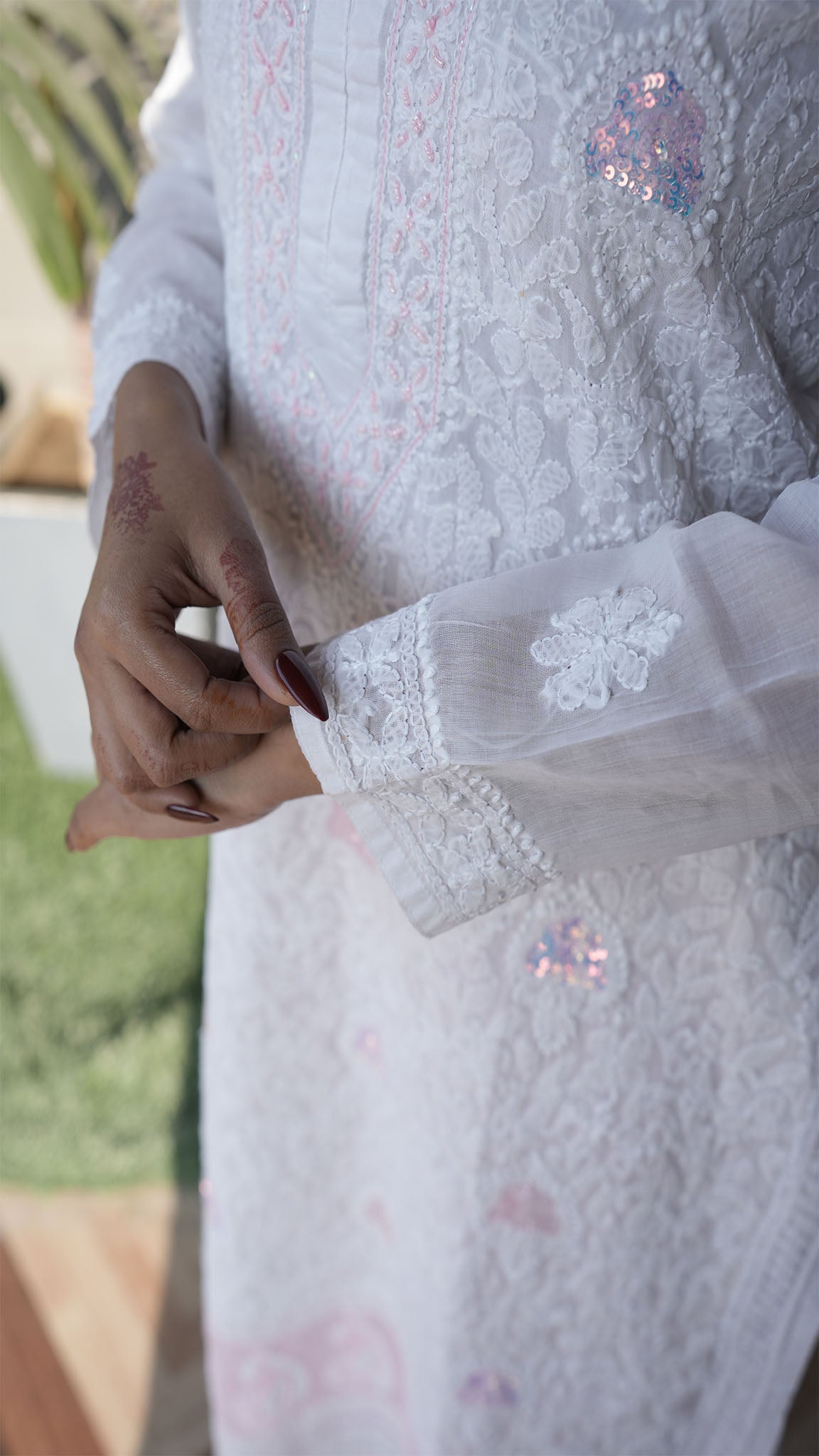 Classic White Straight Kurti with Minimal Detailing
